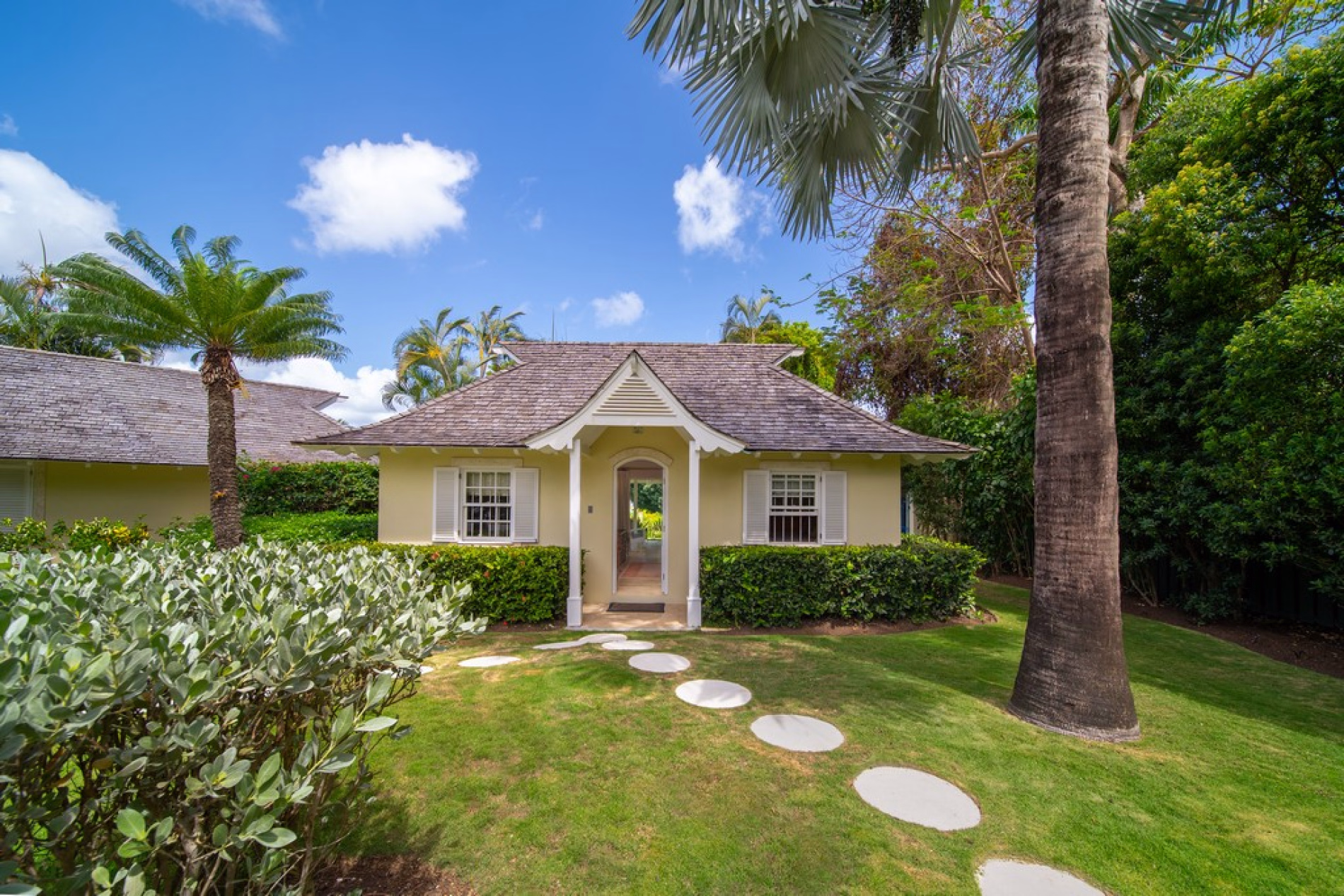 Point of View, Sandy Lane